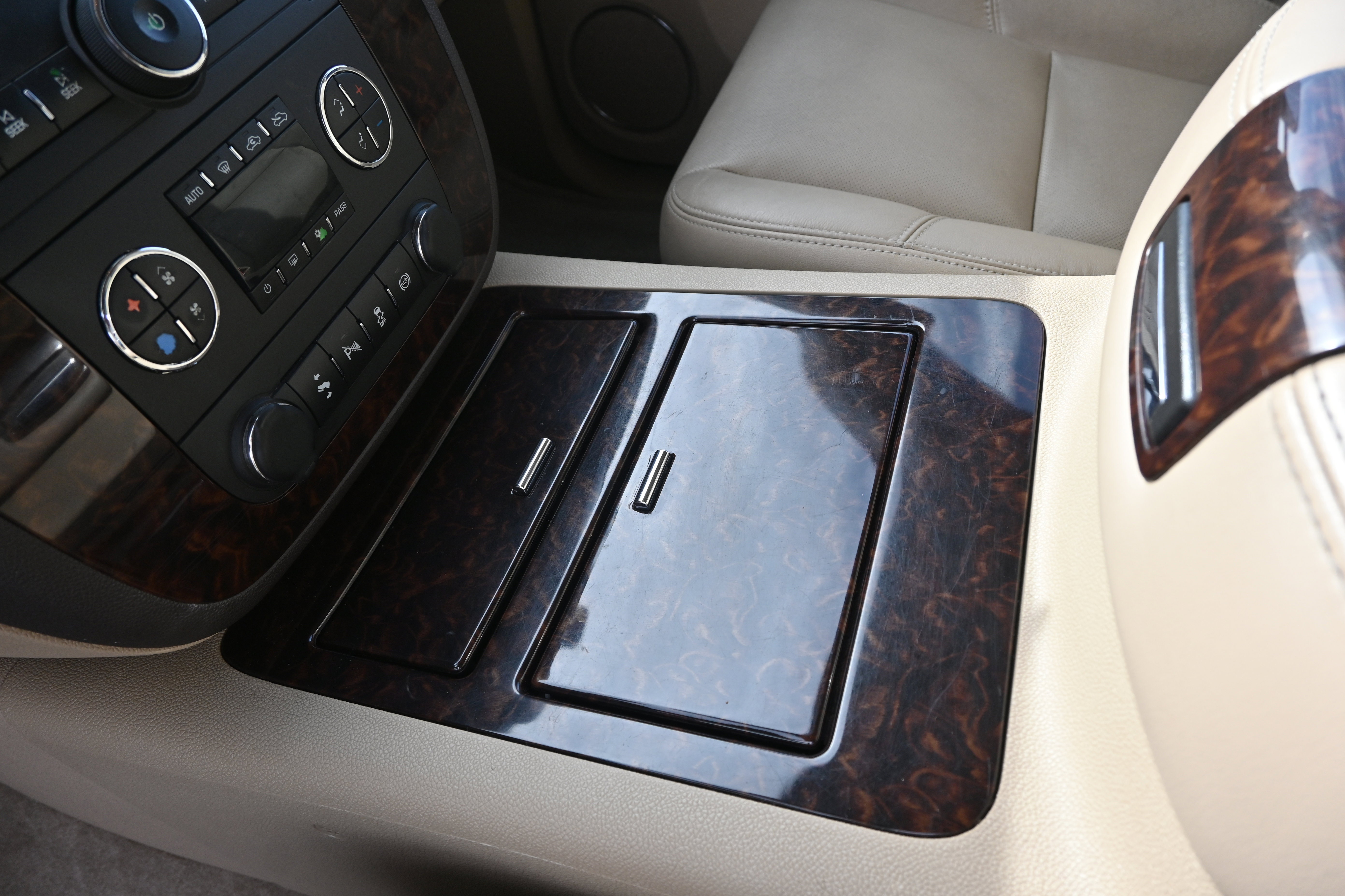 Used 2012 GMC Sierra 2500 Denali image 40