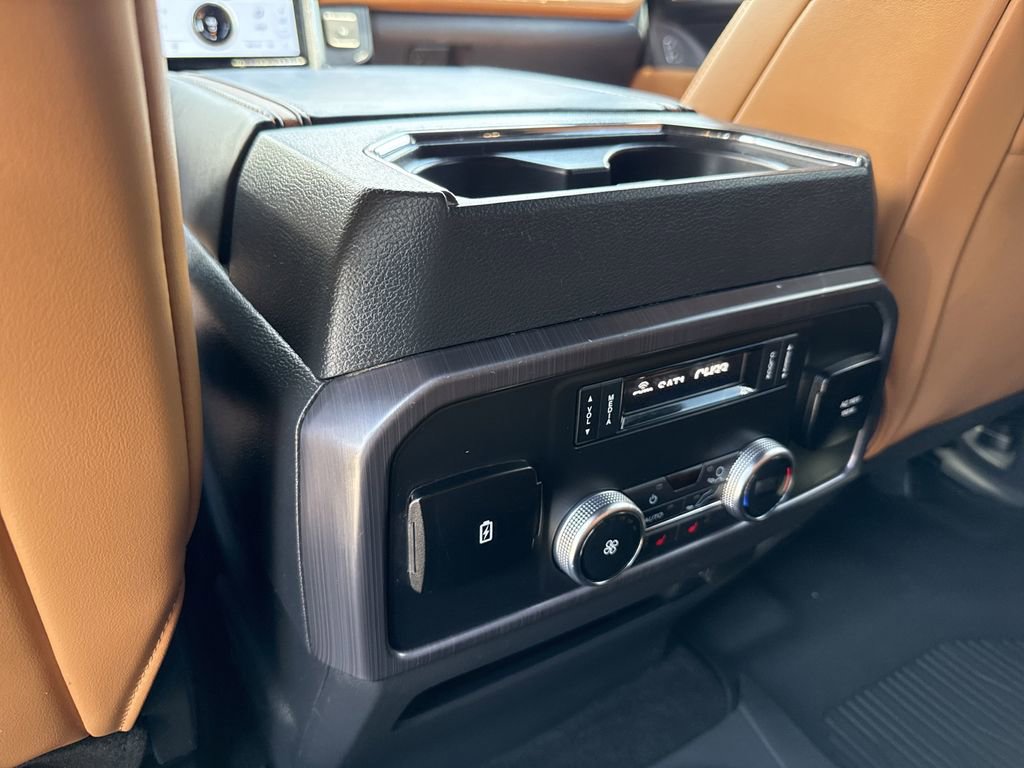 Used 2022 Ford Expedition Max Platinum AWD/4WD image 24