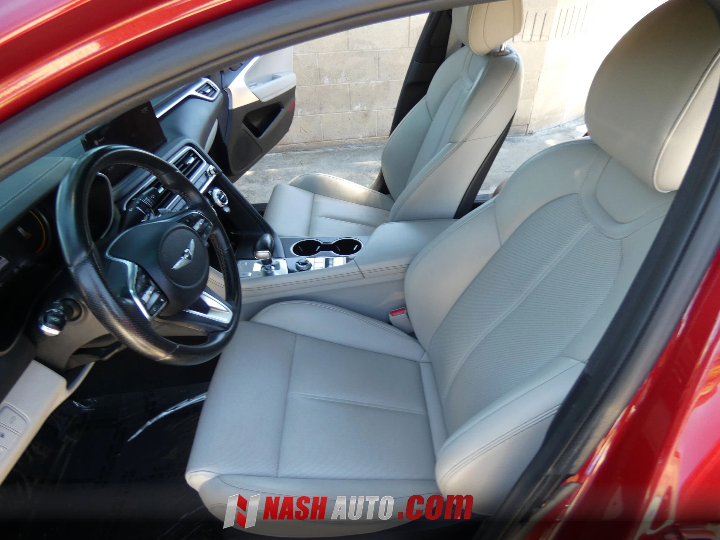 Used 2022 Genesis G70 2.0T RWD image 48