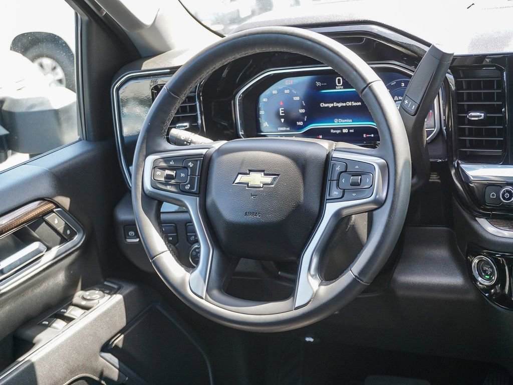 Used 2025 Chevrolet Silverado 2500 LT w/ Convenience Package image 16