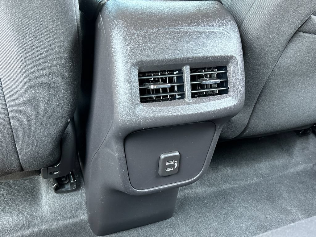 Used 2024 Chevrolet Equinox LT AWD/4WD image 19