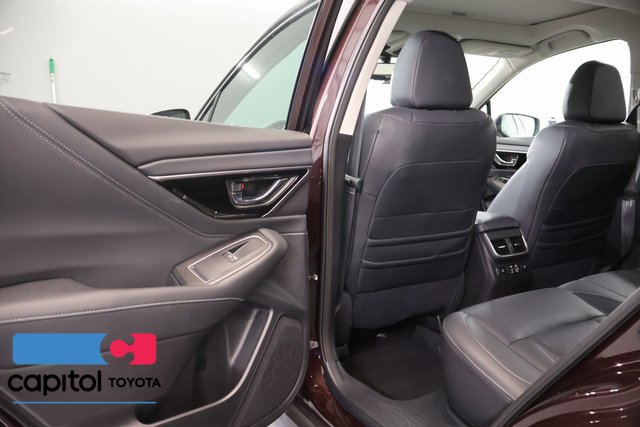 Used 2024 Subaru Outback Limited AWD/4WD image 33