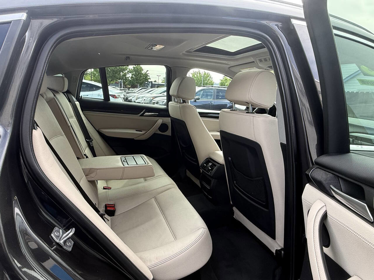 Used 2016 BMW X4 xDrive28i AWD/4WD image 18