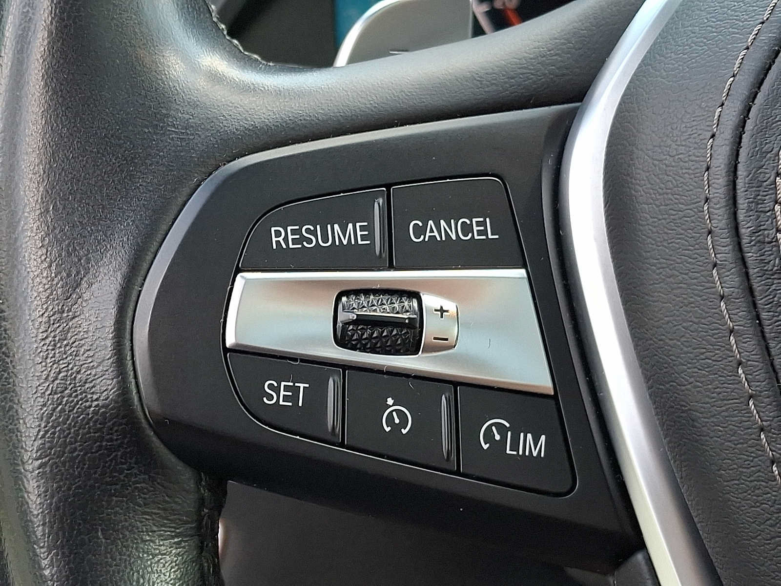 Used 2019 BMW X5 xDrive40i AWD/4WD image 17
