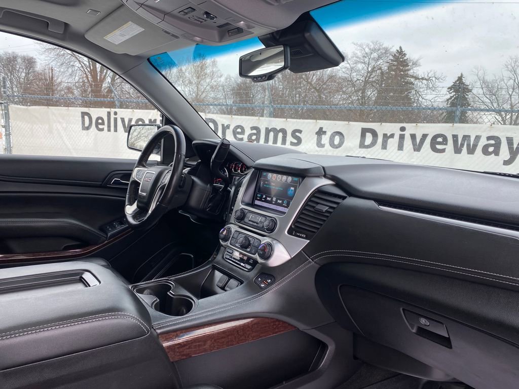 Used 2018 GMC Yukon XL SLT w/ Premium Edition image 21