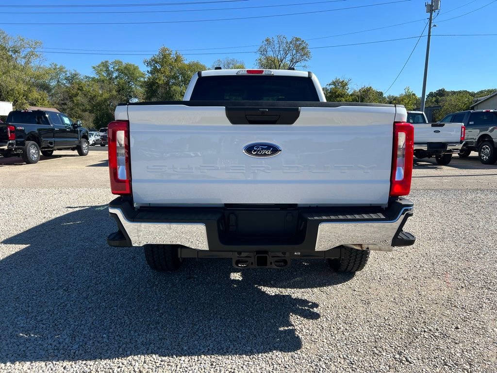New 2026 Ford F250 XLT w/ FX4 Off-Road Package image 7