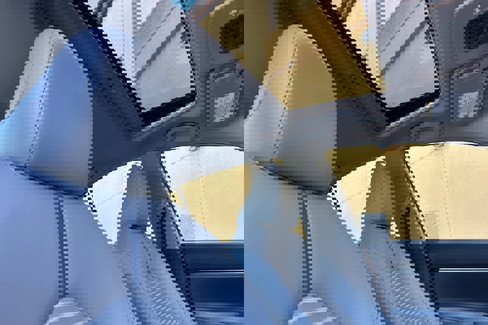 Used 2022 Toyota Camry SE w/ Convenience Package FWD image 15