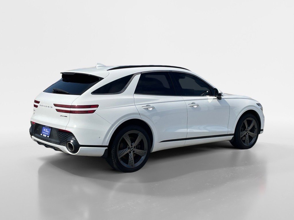 Used 2022 Genesis GV70 3.5T Sport w/ Sport Prestige Package image 6