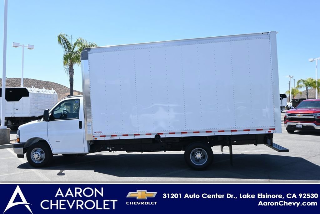 New 2026 Chevrolet Express 3500 w/ Power Convenience Package RWD image 10