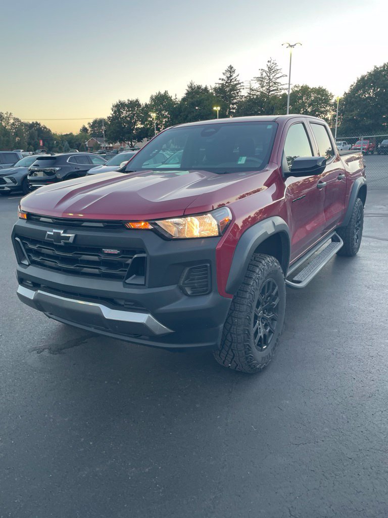 Used 2024 Chevrolet Colorado Trail Boss w/ Advanced Trailering Package