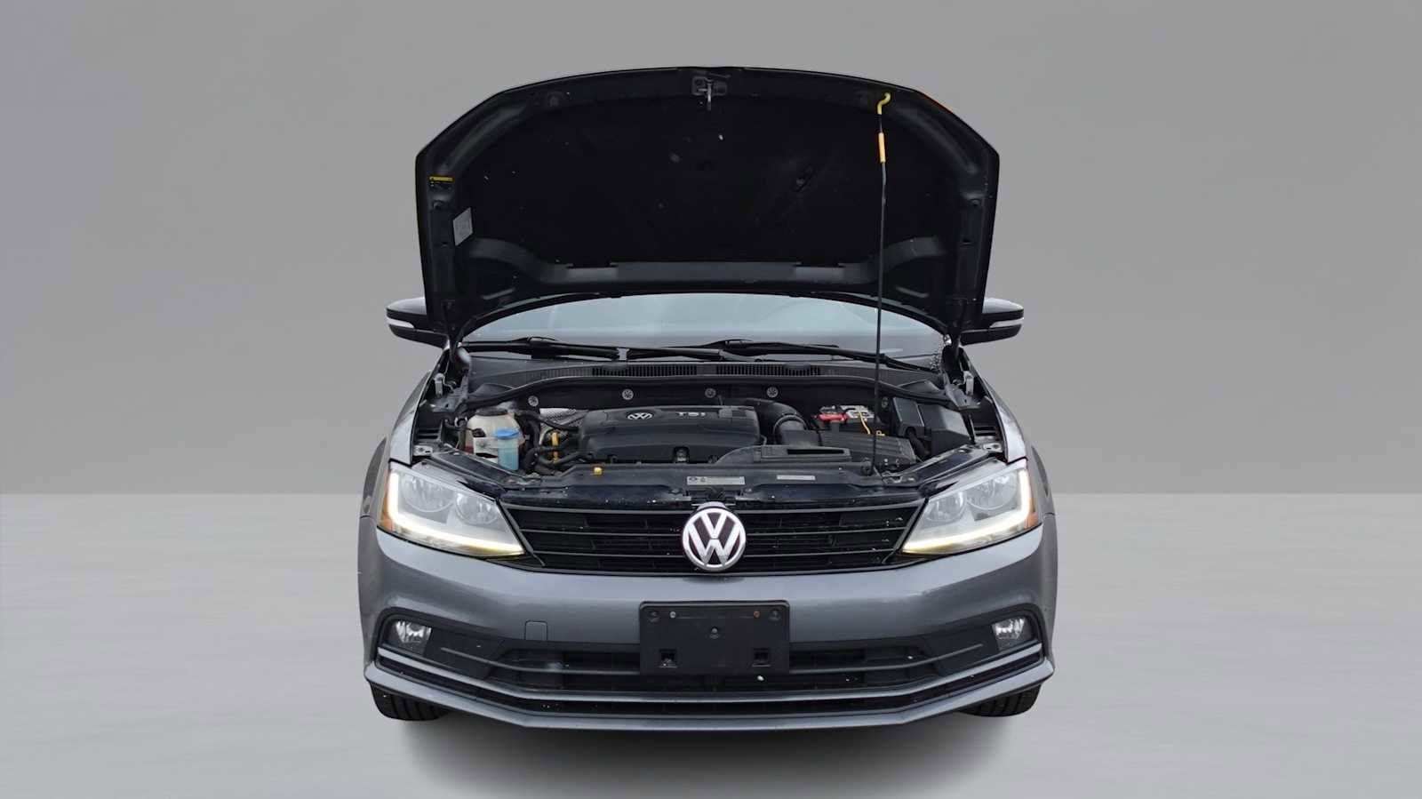 Used 2018 Volkswagen Jetta Sport image 10