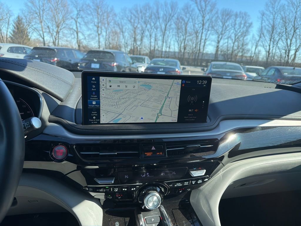 Used 2025 Acura MDX w/ Technology Package image 15