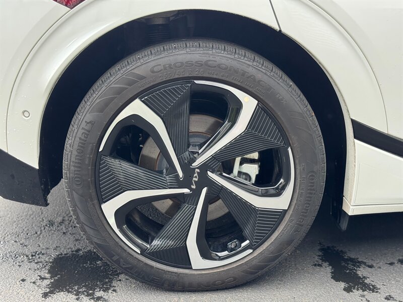 Used 2024 Kia EV6 GT-Line AWD/4WD image 19