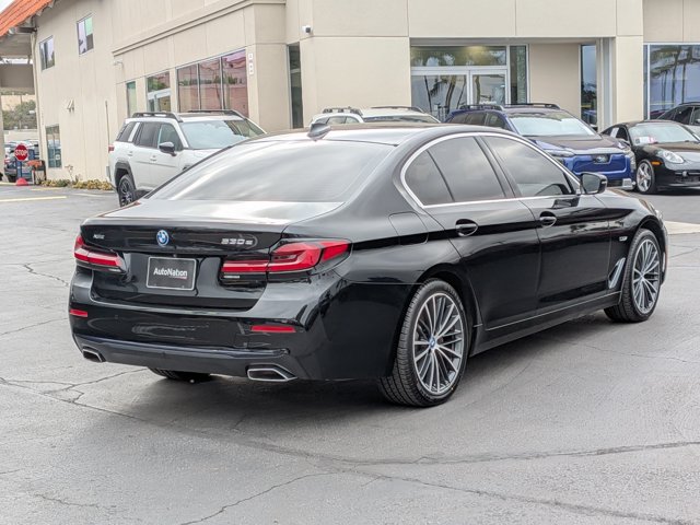 Used 2023 BMW 530e xDrive AWD/4WD image 5