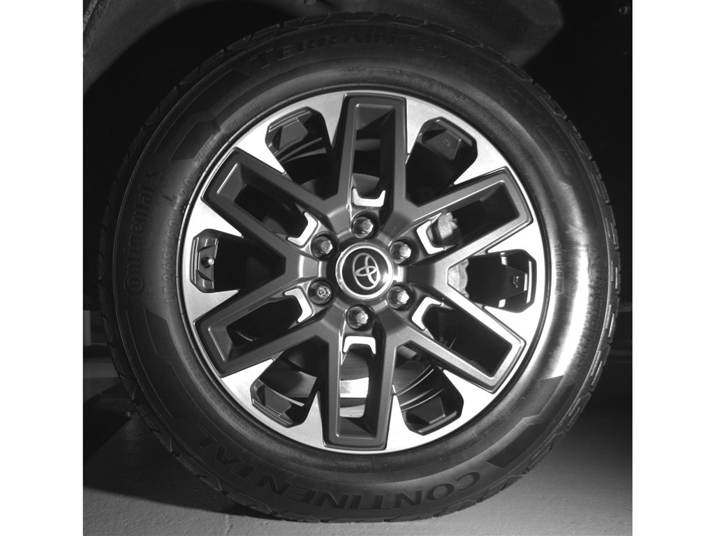 Used 2022 Toyota Tundra Limited AWD/4WD image 9