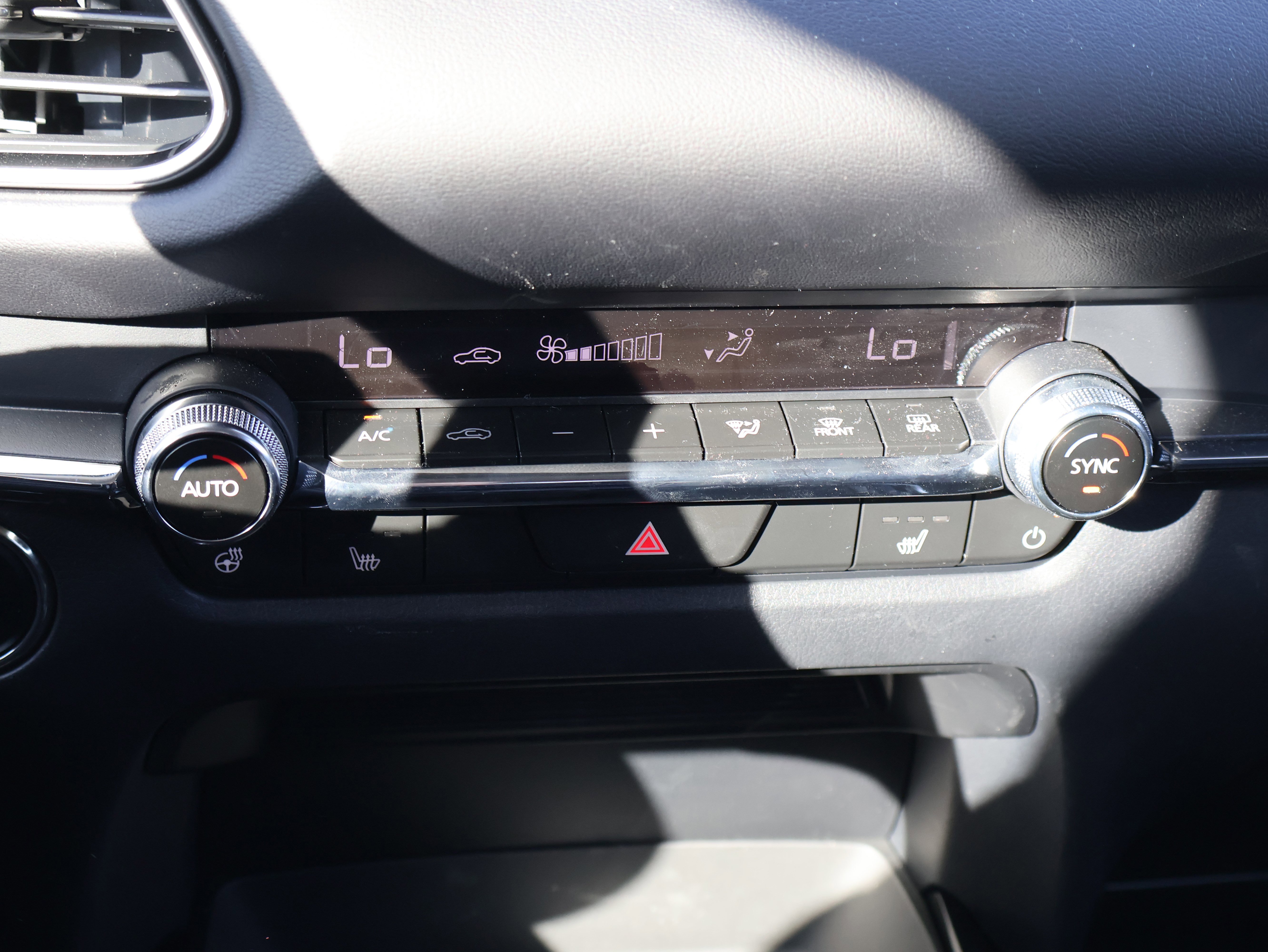 Certified 2025 MAZDA CX-30 2.5 Turbo w/ Premium Plus Pkg image 27