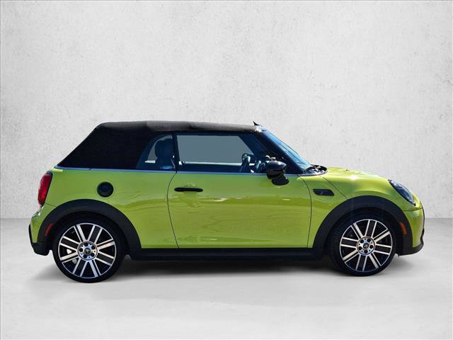 Used 2022 MINI Cooper S w/ Premium Package FWD image 4