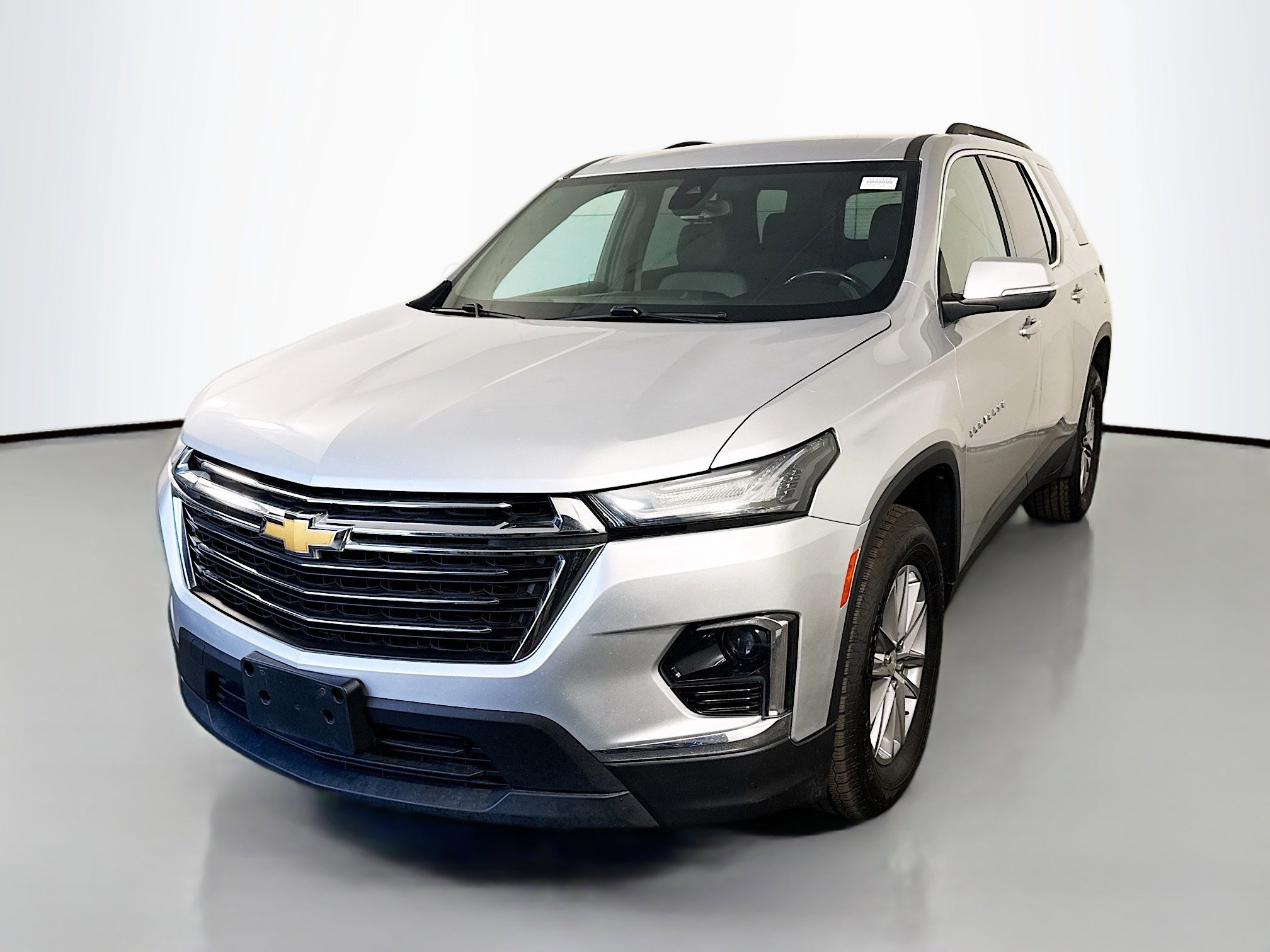 Used 2022 Chevrolet Traverse LT image 4