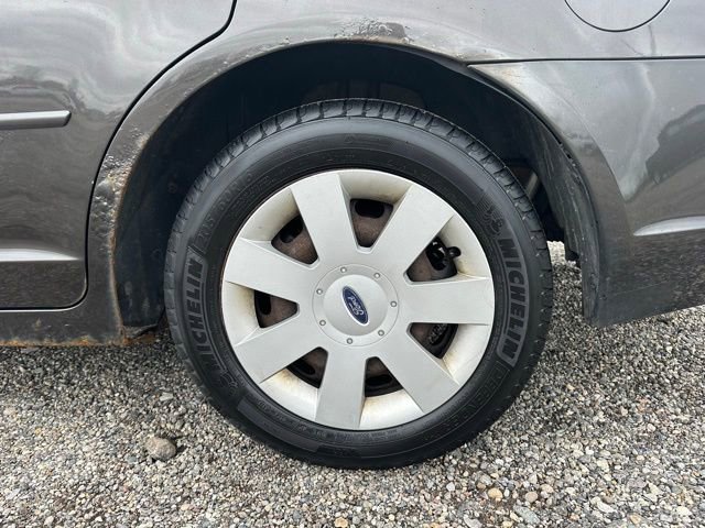 Used 2006 Ford Fusion SE FWD image 10