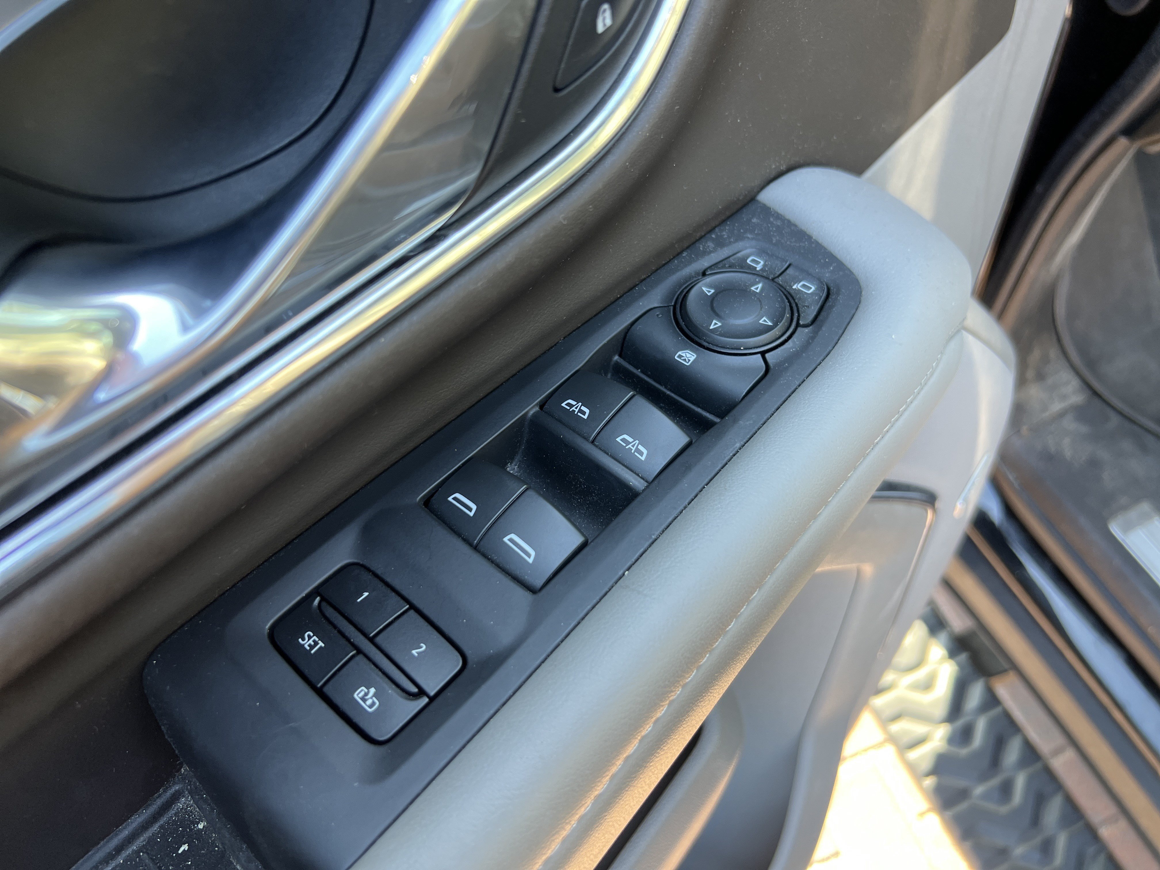 Used 2023 Chevrolet Tahoe Z71 AWD/4WD image 15