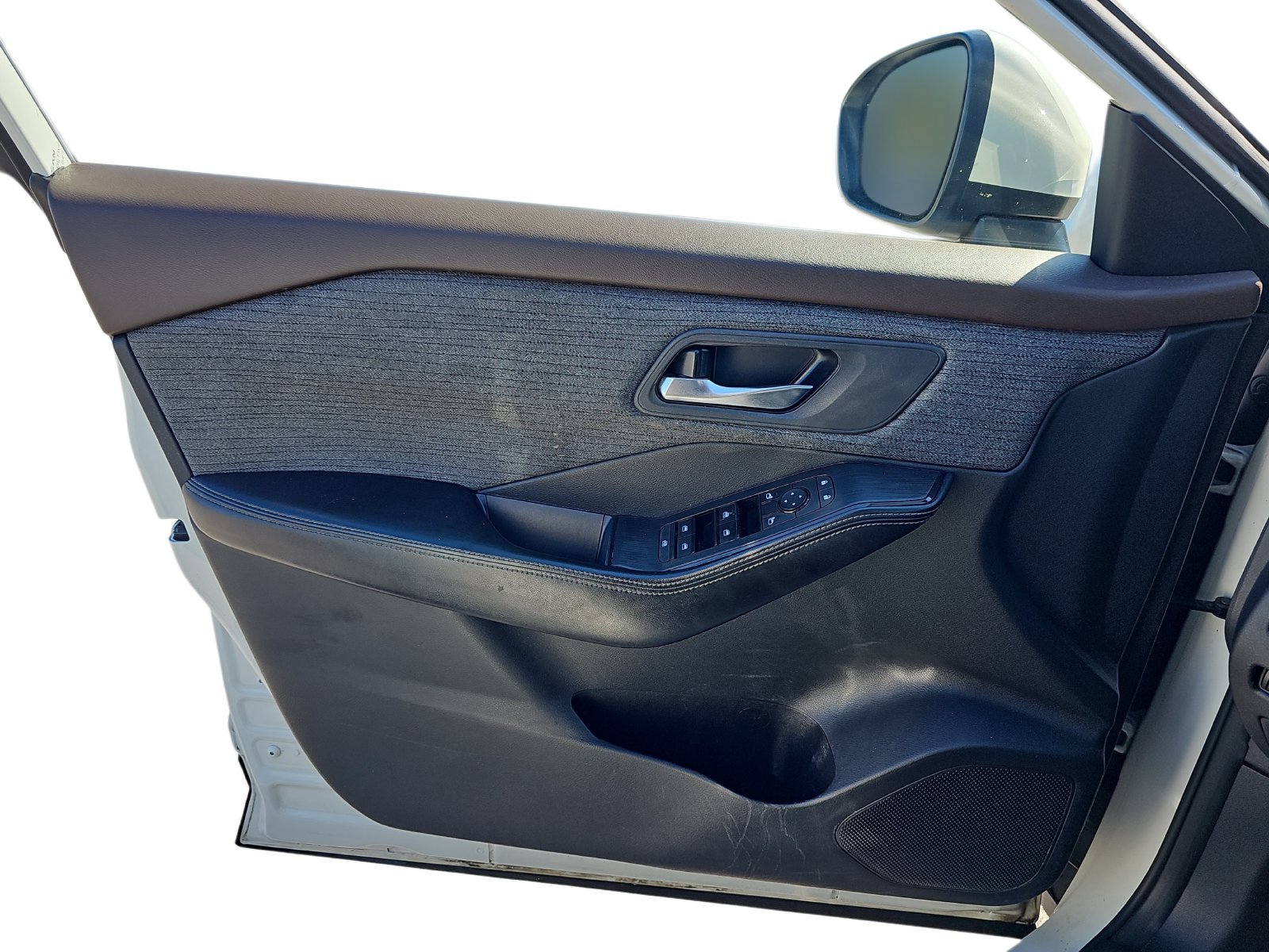 Used 2021 Nissan Rogue SV AWD/4WD image 26