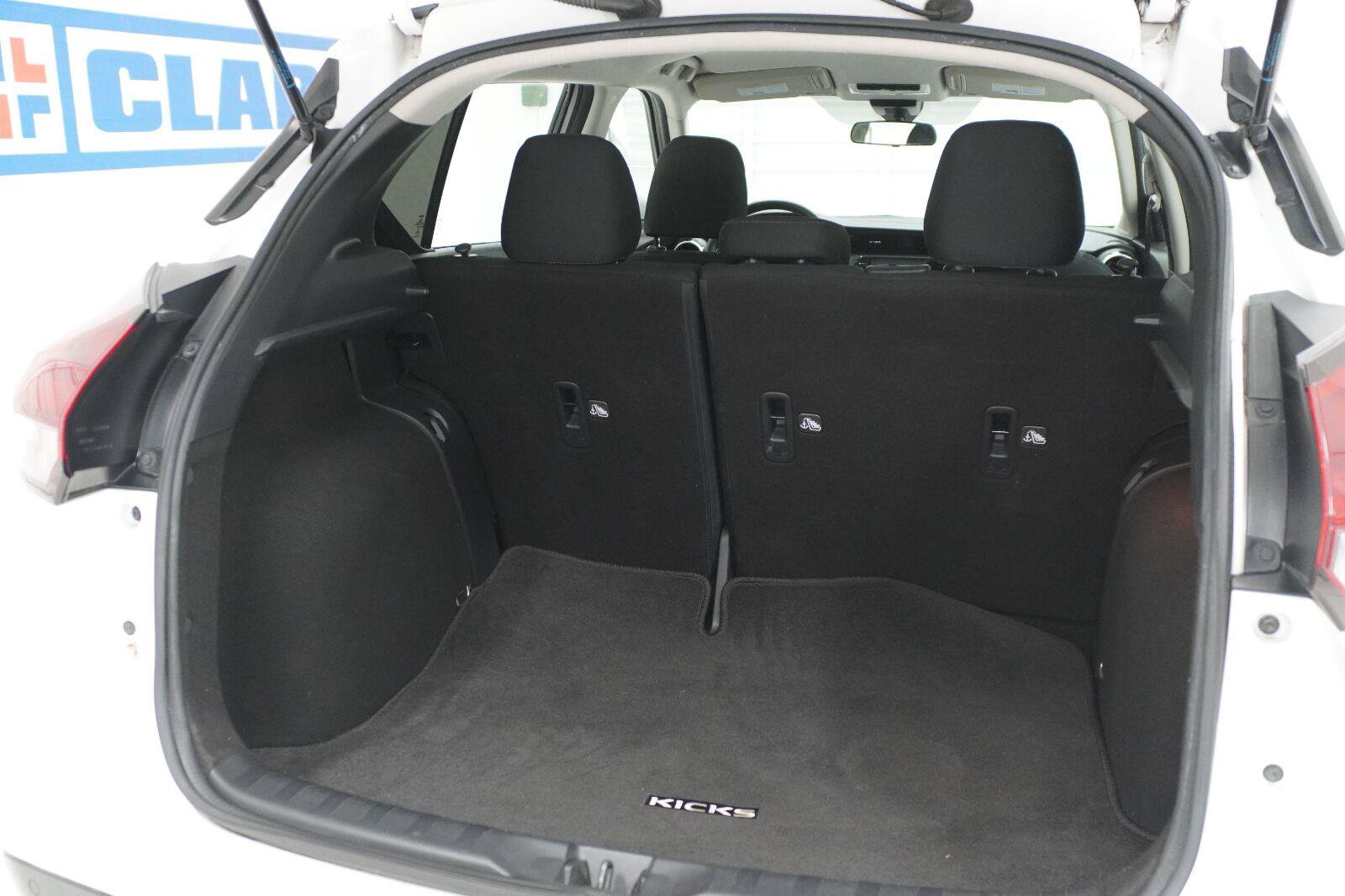 Used 2023 Nissan Kicks SV w/ Exterior Package FWD image 30
