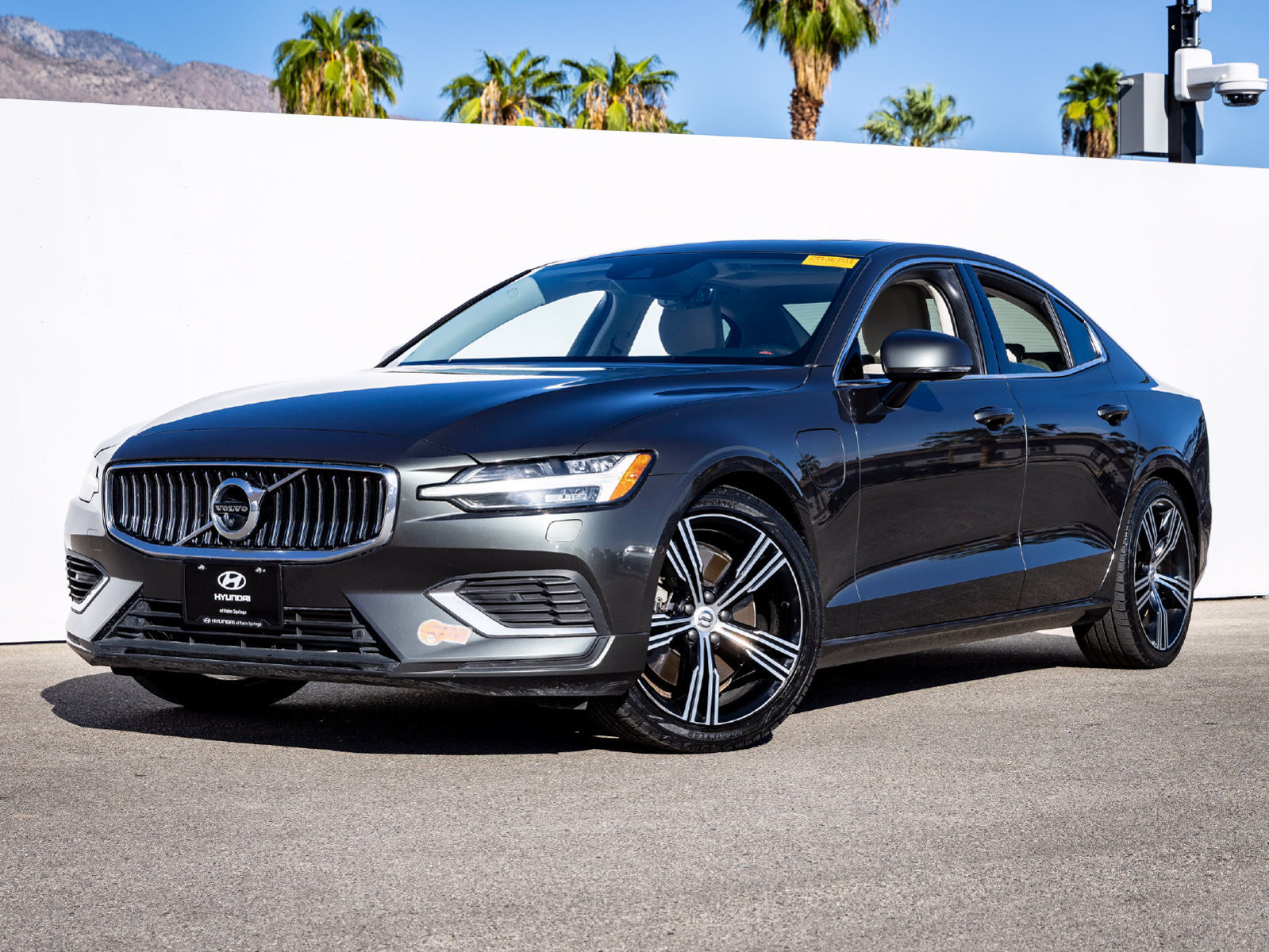 Used 2019 Volvo S60 T8 Inscription