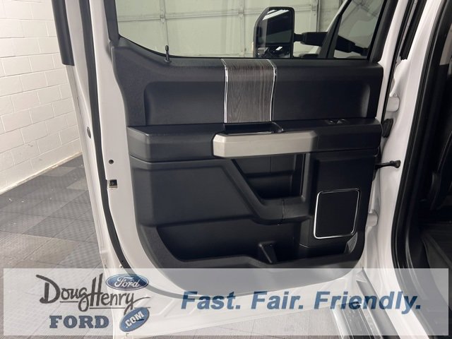 Used 2021 Ford F250 Lariat w/ FX4 Off-Road Package image 27