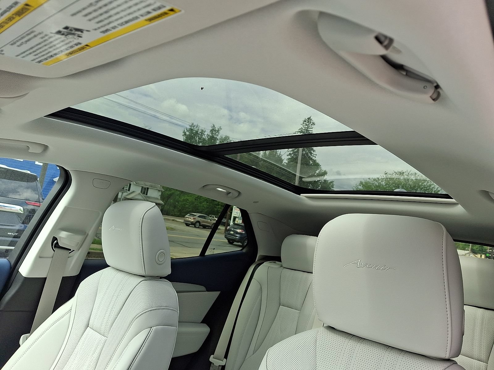New 2026 Buick Envision Avenir AWD/4WD image 14