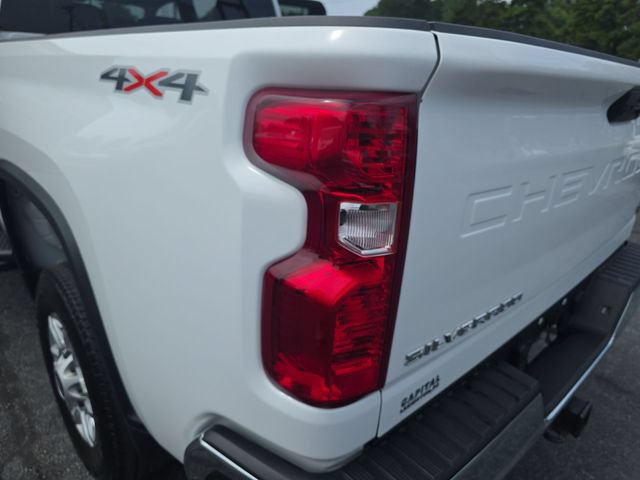 Used 2025 Chevrolet Silverado 2500 LT w/ Convenience Package AWD/4WD image 35
