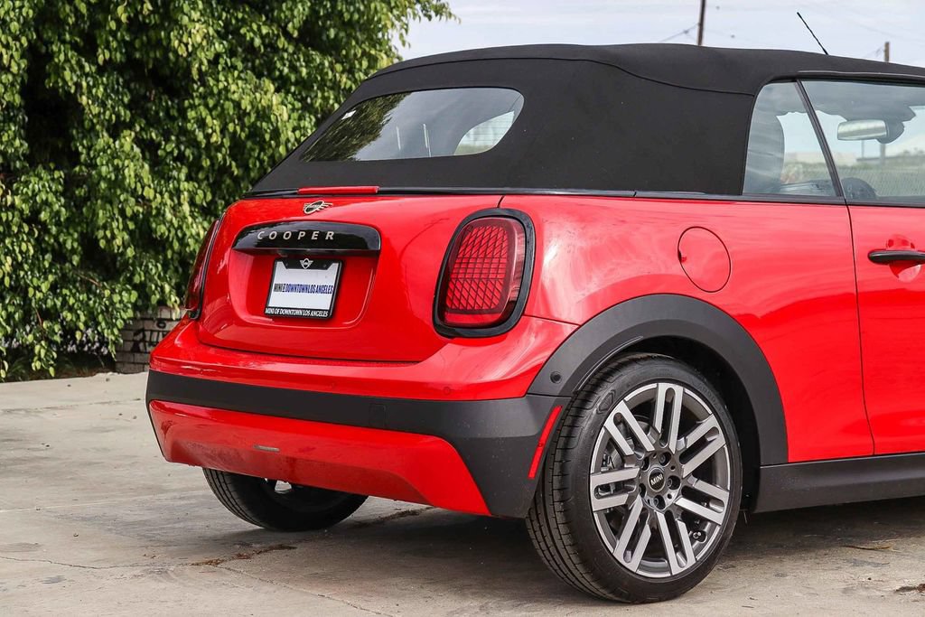 Used 2026 MINI Cooper Convertible FWD image 23