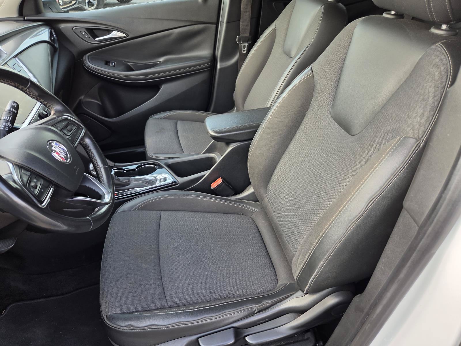 Used 2020 Buick Encore GX Preferred FWD image 15