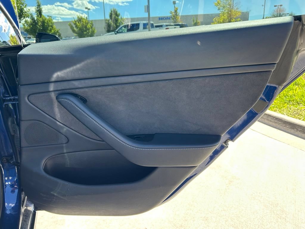 Used 2019 Tesla Model 3 Mid Range RWD image 24