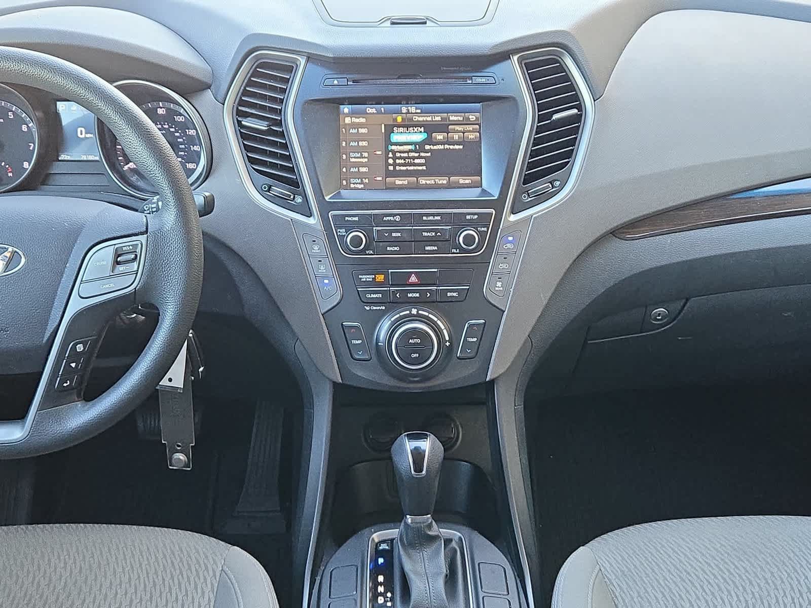 Used 2019 Hyundai Santa Fe XL SE FWD image 27