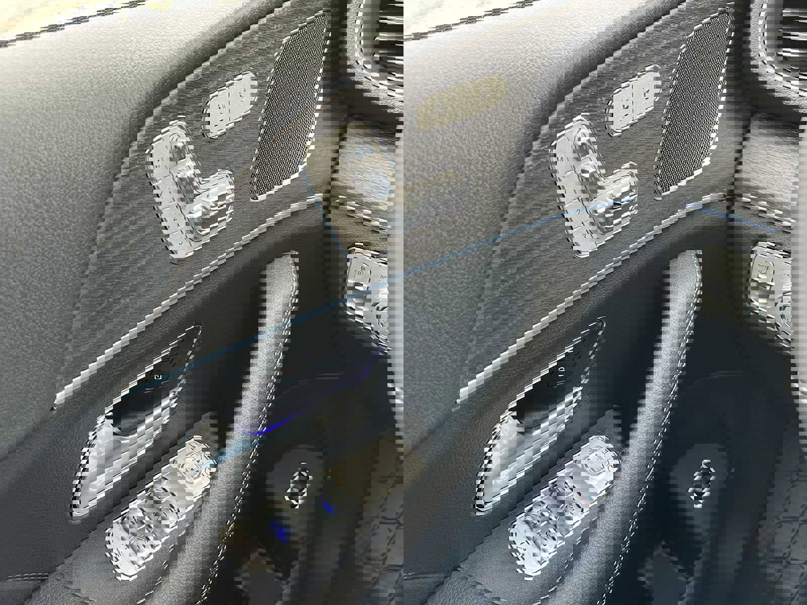 New 2026 Mercedes-Benz GLE 450 4MATIC image 33