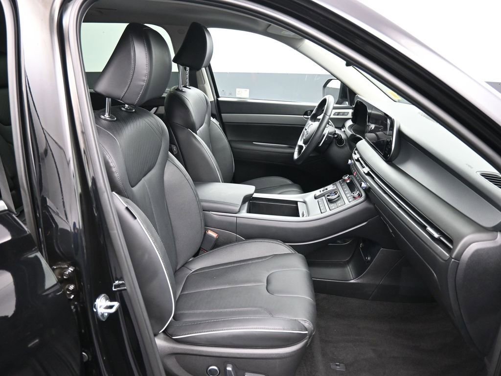 Used 2025 Hyundai Palisade SEL image 26