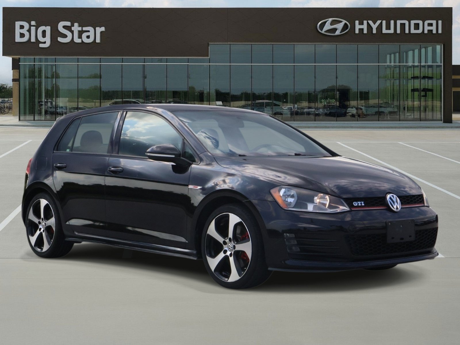 Used 2016 Volkswagen GTI S FWD image 6