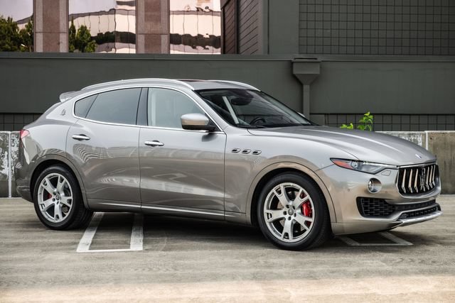 Used 2017 Maserati Levante S AWD/4WD image 54