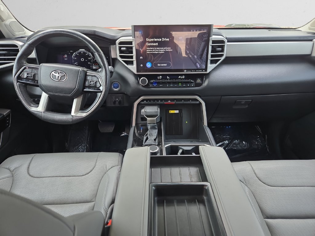 Used 2024 Toyota Tundra Limited AWD/4WD image 12