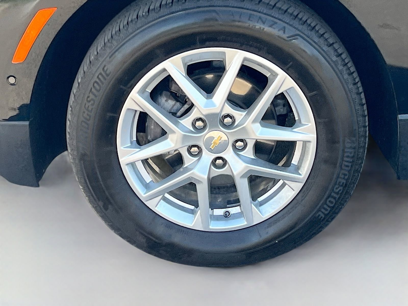 Used 2024 Chevrolet Equinox LT w/ LPO, Floor Liner Package image 31