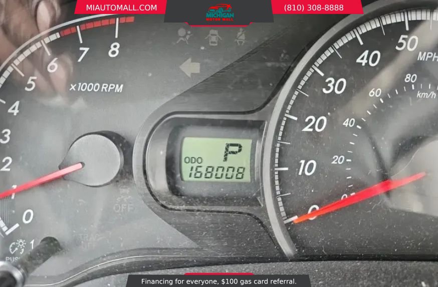 Used 2011 Toyota Sienna LE FWD image 9