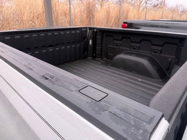 Used 2025 Chevrolet Silverado 1500 High Country image 10