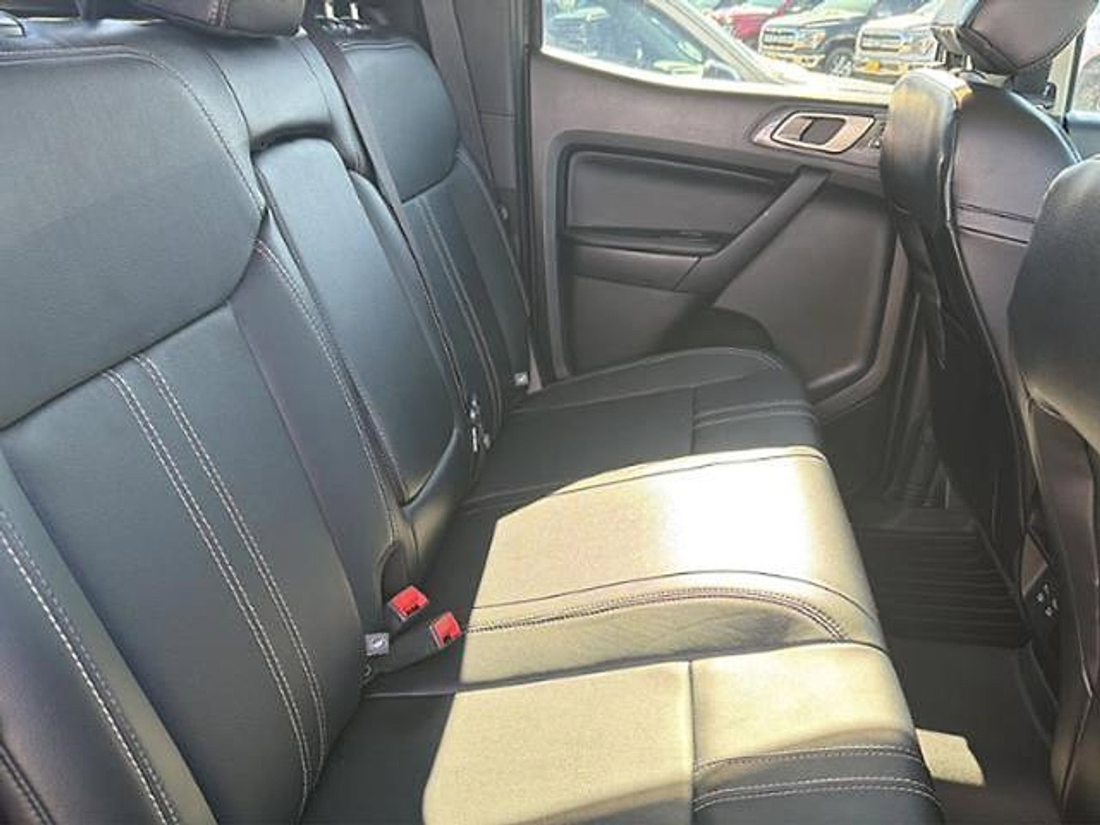 Used 2020 Ford Ranger Lariat w/ Trailer Tow Package image 12