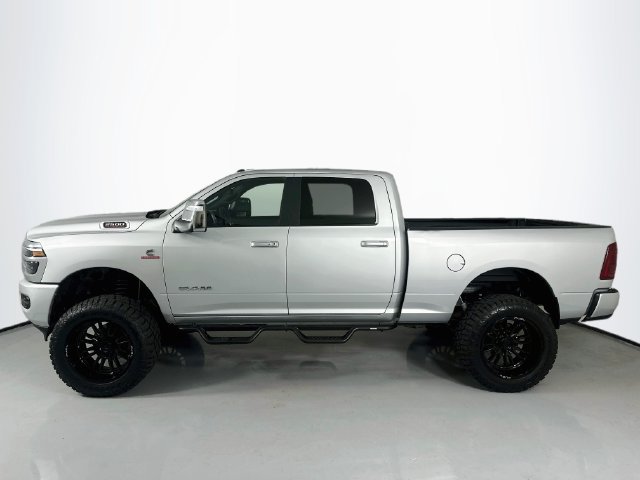 Used 2026 RAM 2500 Laramie AWD/4WD image 6