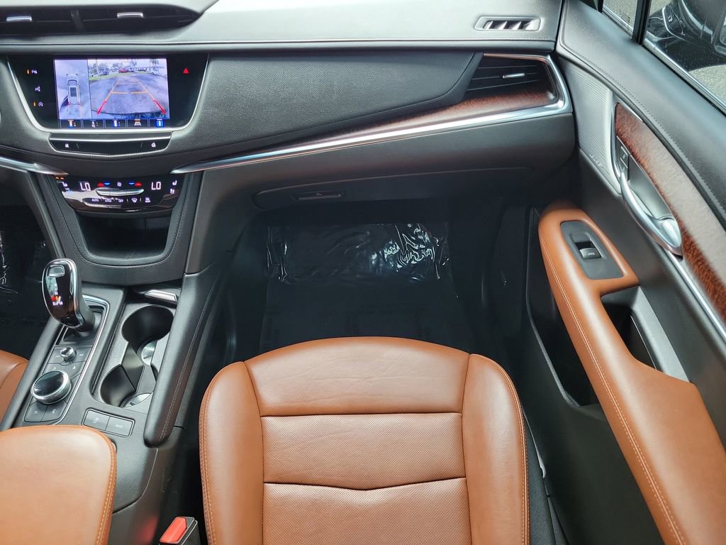 Used 2022 Cadillac XT5 Premium Luxury w/ Technology Package image 18