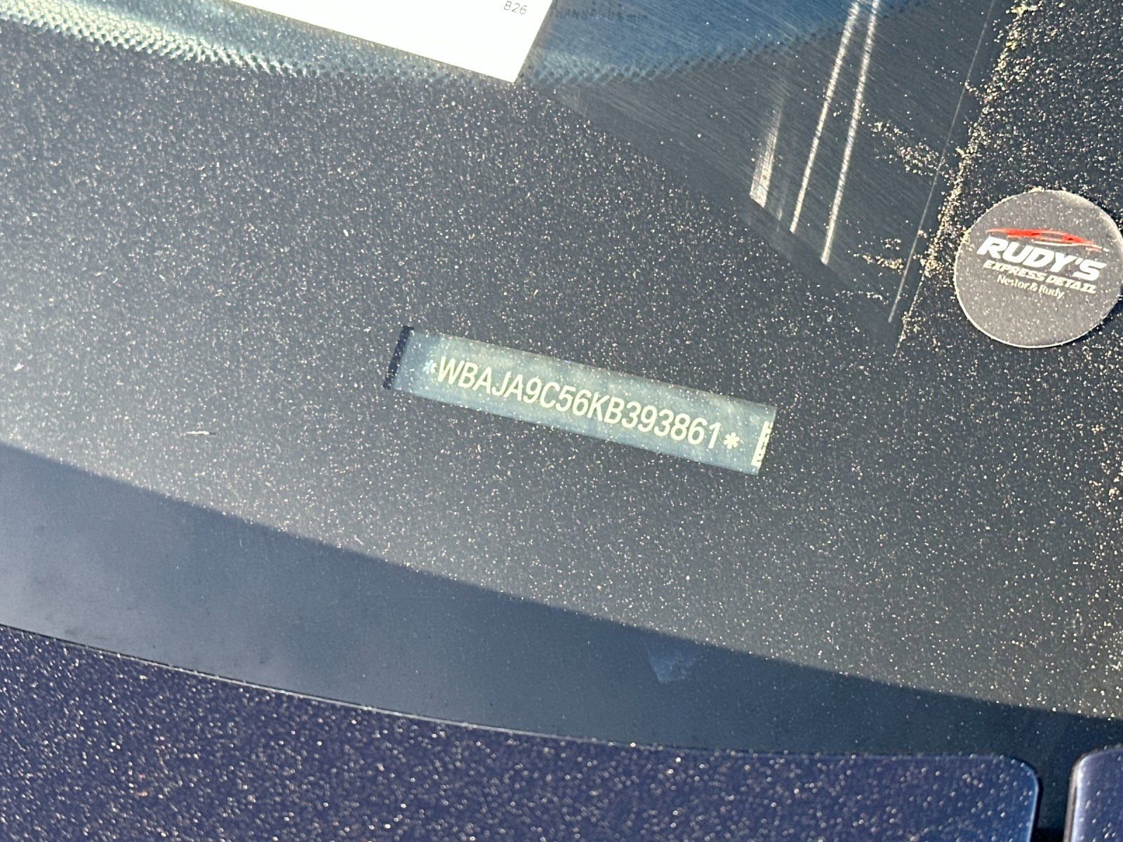 Used 2019 BMW 530e image 28