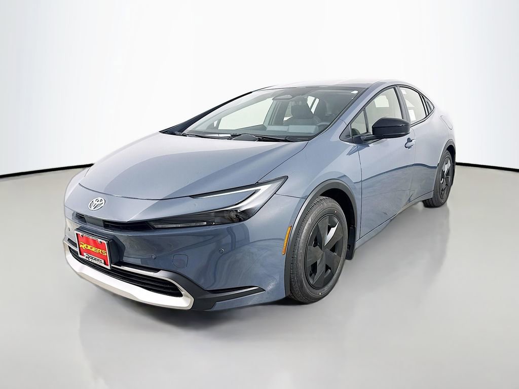 New 2026 Toyota Prius Plug-In Hybrid FWD video 3