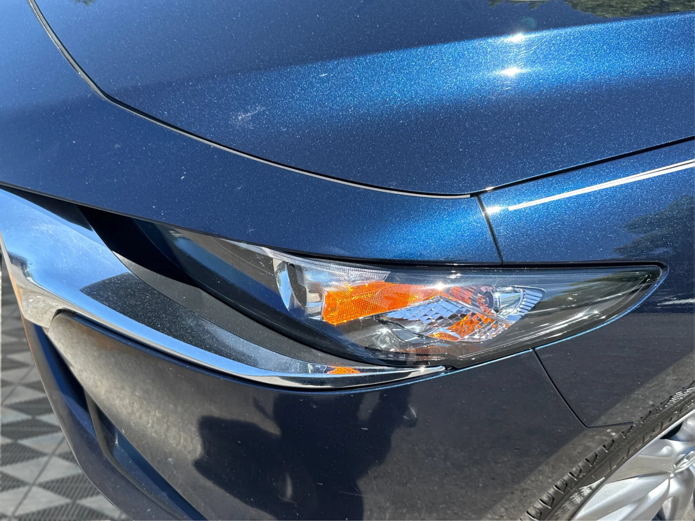 Used 2024 MAZDA MAZDA3 s FWD image 25
