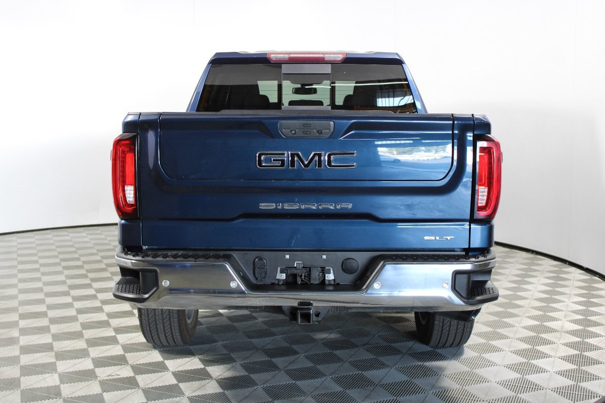 Used 2021 GMC Sierra 1500 SLT w/ SLT Premium Plus Package RWD image 38