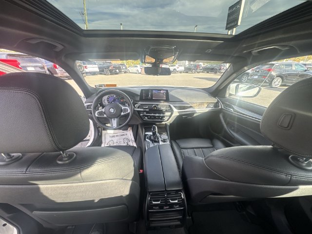 Used 2019 BMW 530i xDrive w/ Convenience Package AWD/4WD image 21